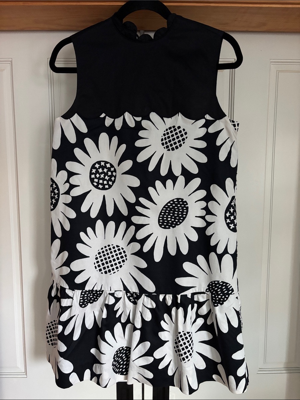 Victoria Beckham Black and White Daisy Print Mini Dress 100% Cotton